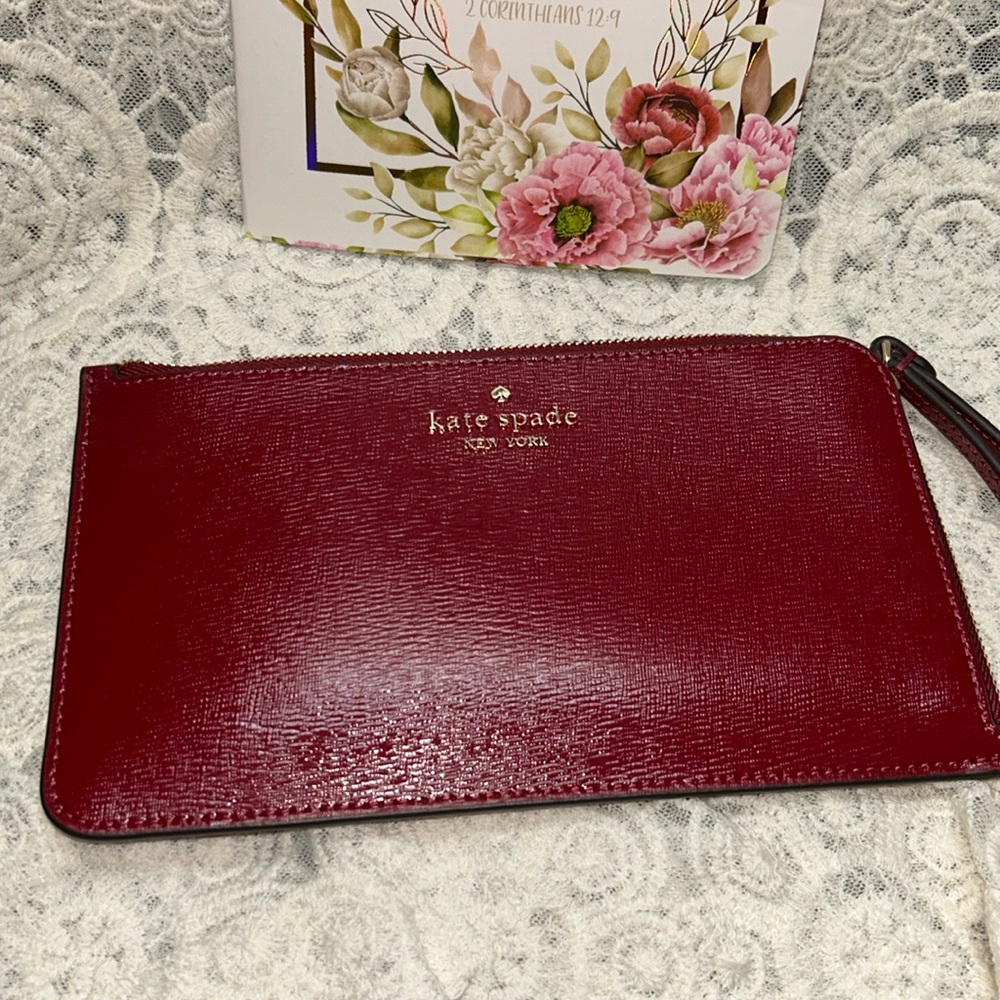 🌹Gorgeous Kate Spade Wallet